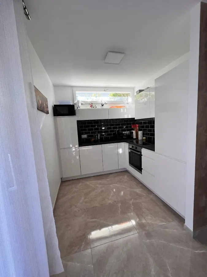 Appart/Palm Beach/ Cannes 0*,